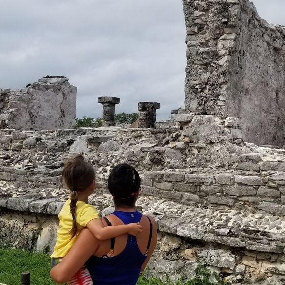 Meet your Posher, Marielle - Picture 1 of 1